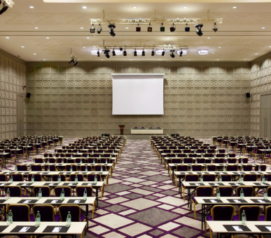 Картинка Sheraton Batumi (Грузия, Батуми) 5 Фото Sheraton Batumi (Грузия, Батуми) 5