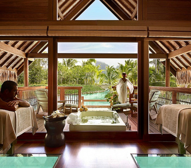 Картинка Four Seasons Resort Bora Bora (Французская Полинезия, о. Бора Бора) 29 Фото Four Seasons Resort Bora Bora (Французская Полинезия, о. Бора Бора) 29