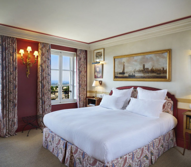 Картинка La Bastide de Gordes 56 Фото La Bastide de Gordes 56