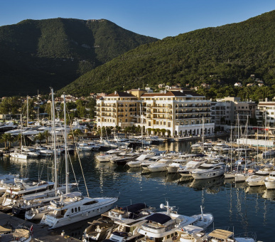 Фото Regent Porto Montenegro 10