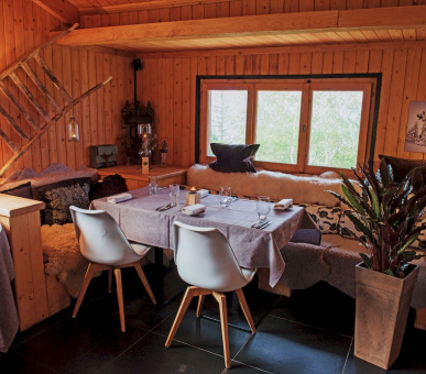 Фото Whitepod Hotel (Швейцария, Монте) 17