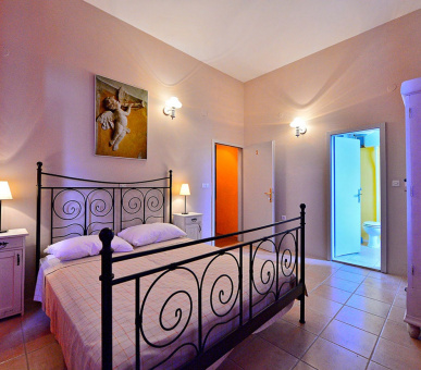 Фото Villa Skula (Хорватия, Остров Брач) 17