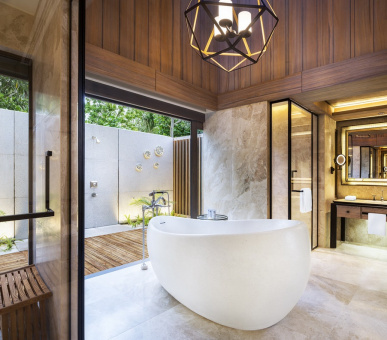 Фото St. Regis Maldives Vommuli Resort 6