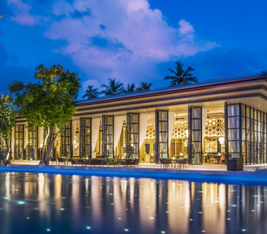 Фото St. Regis Maldives Vommuli Resort 21