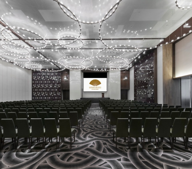 Фото Mandarin Oriental, Guangzhou (Китай, Гуанчжоу) 12