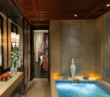 Фото Mandarin Oriental, Guangzhou (Китай, Гуанчжоу) 4
