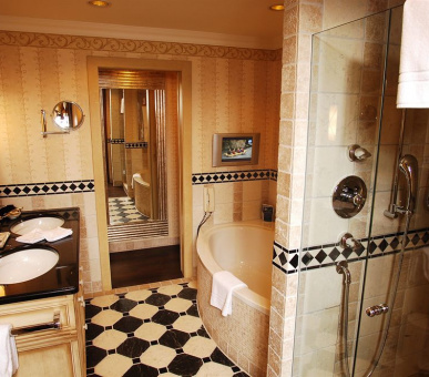 Картинка Gstaad Palace (Швейцария, Гштаад) 13 Фото Gstaad Palace (Швейцария, Гштаад) 13