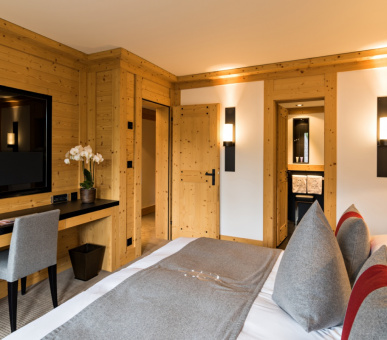 Фото Grand Hotel Park (Швейцария, Гштаад) 4