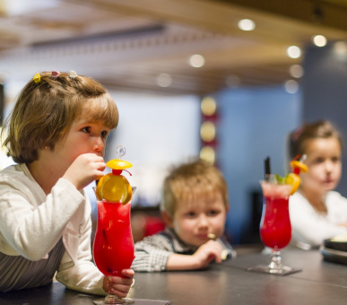 Фото Grand Hotel Park (Швейцария, Гштаад) 51