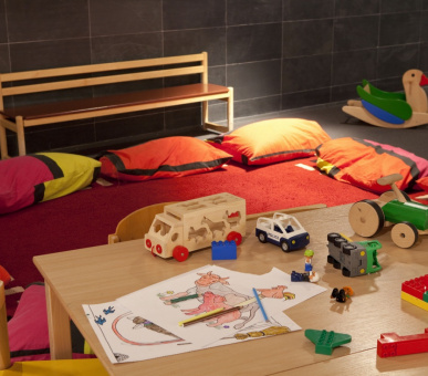 Фото Grand Hotel Park (Швейцария, Гштаад) 53