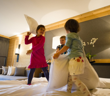 Фото Grand Hotel Park (Швейцария, Гштаад) 49