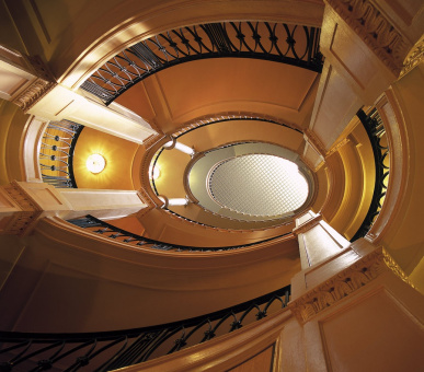 Картинка Four Seasons Hotel Des Bergues Geneva (Швейцария, Женева) 12 Фото Four Seasons Hotel Des Bergues Geneva (Швейцария, Женева) 12