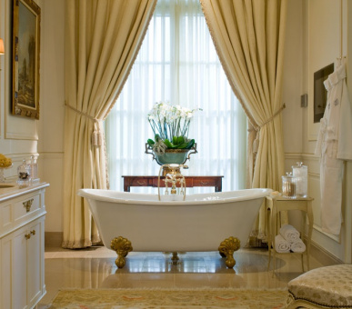 Картинка Four Seasons Hotel Des Bergues Geneva (Швейцария, Женева) 34 Фото Four Seasons Hotel Des Bergues Geneva (Швейцария, Женева) 34