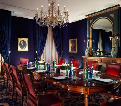 Картинка Four Seasons Hotel Des Bergues Geneva (Швейцария, Женева) 48 Фото Four Seasons Hotel Des Bergues Geneva (Швейцария, Женева) 48