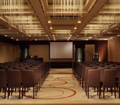 Картинка Grand Hotel Kempinski Geneva (Швейцария, Женева) 7 Фото Grand Hotel Kempinski Geneva (Швейцария, Женева) 7