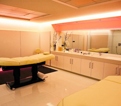 Фото Majestic Barriere (Франция, Канн) 13