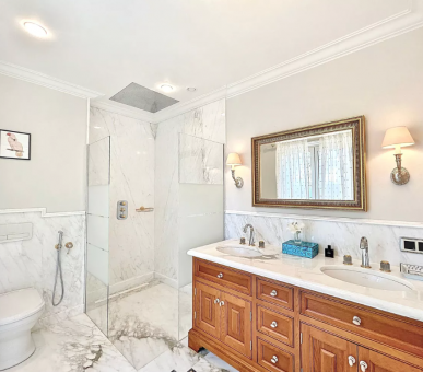 Фото Villa des Lys 9