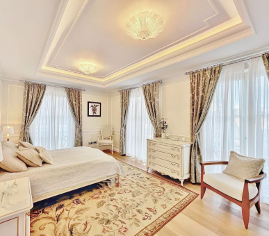 Фото Villa des Lys 10