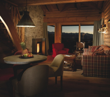 Фото LeCrans Hotel  28