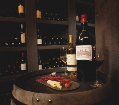 Фото LeCrans Hotel  8