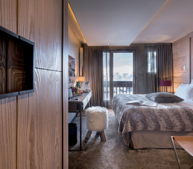 Фото Grandes Alpes Private Hotel (Франция, Куршевель) 9