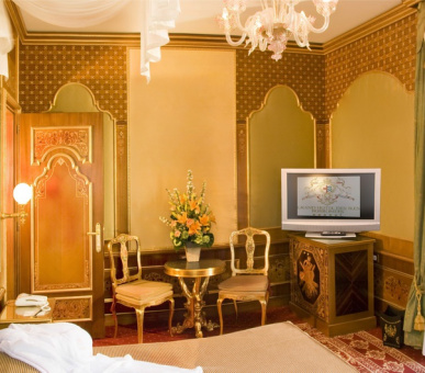 Картинка Grand Hotel Des Iles Borromees (Италия, Озеро Лаго Маджоре) 37 Фото Grand Hotel Des Iles Borromees (Италия, Озеро Лаго Маджоре) 37