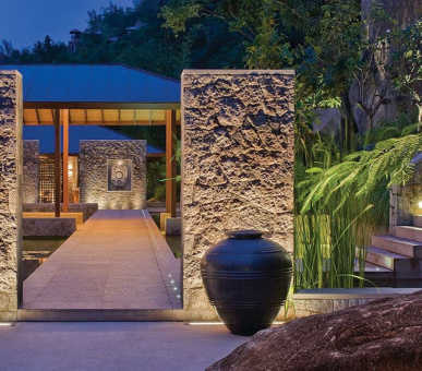 Фото Four Seasons Resort Seychelles (Сейшельские острова, о. Маэ) 25