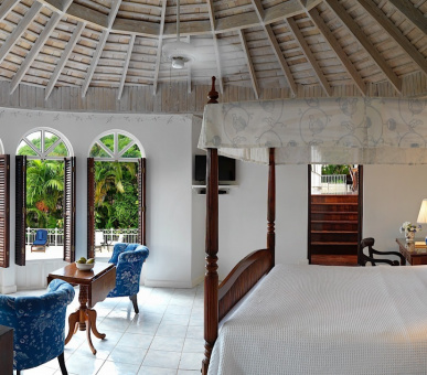 Картинка Round Hill Hotel 27 Фото Round Hill Hotel 27