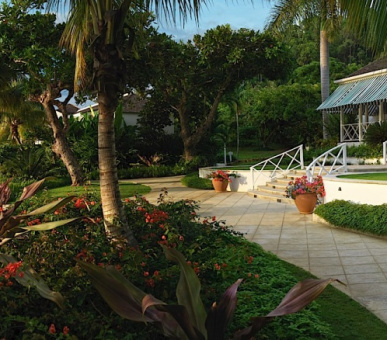 Картинка Round Hill Hotel 11 Фото Round Hill Hotel 11