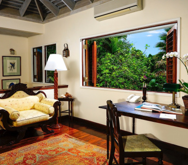 Картинка Round Hill Hotel 15 Фото Round Hill Hotel 15