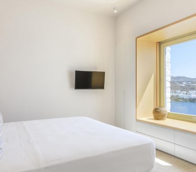 Картинка Pelagos South 7 Фото Pelagos South 7