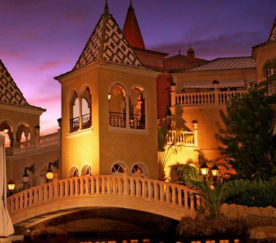 Фото Gran Hotel Bahia del Duque Resort (Испания, о. Тенерифе) 1