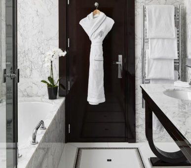 Фото Plaza Athenee Palace 26