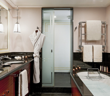 Фото Hotel Fouquet's Barriere on the Champs Elysees Avenue (Франция, Париж) 13