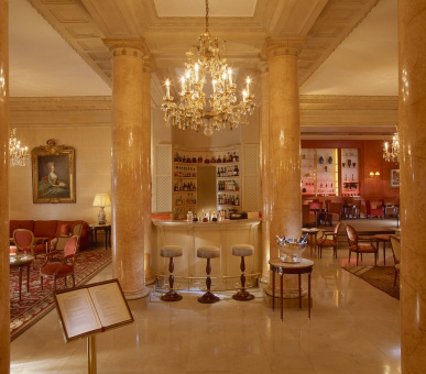 Фото Le Bristol Paris (Франция, Париж) 60