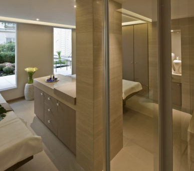 Фото Le Bristol Paris (Франция, Париж) 41