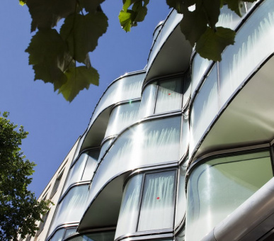 Фото Renaissance Arc De Triomphe  (Франция, Париж) 10
