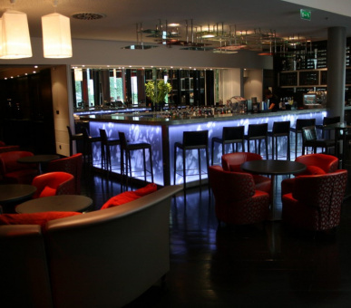 Фото Renaissance Arc De Triomphe  (Франция, Париж) 6