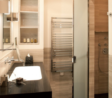 Фото Marignan Paris (Франция, Париж) 17