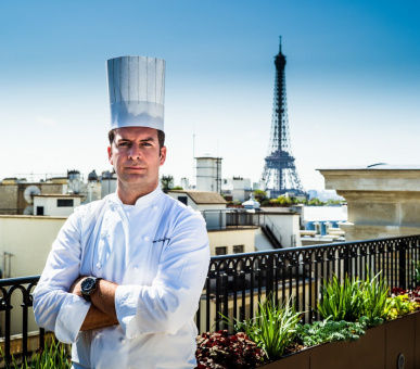 Фото The Peninsula Paris (Франция, Париж) 9