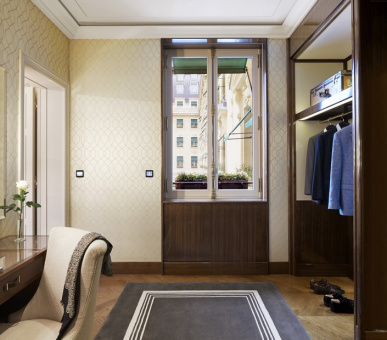 Фото The Peninsula Paris (Франция, Париж) 19