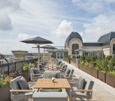 Фото The Peninsula Paris (Франция, Париж) 3