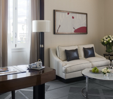 Фото The Peninsula Paris (Франция, Париж) 13