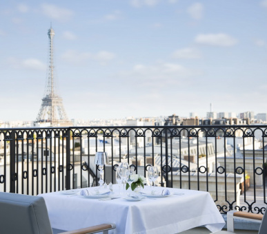 Фото The Peninsula Paris (Франция, Париж) 4