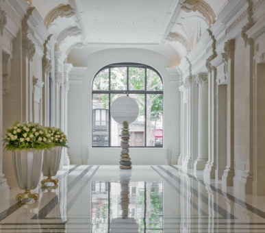 Фото The Peninsula Paris (Франция, Париж) 10