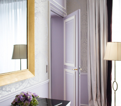 Фото La R?serve Paris Hotel 6