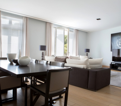 Фото La Reserve Apartments Paris 2