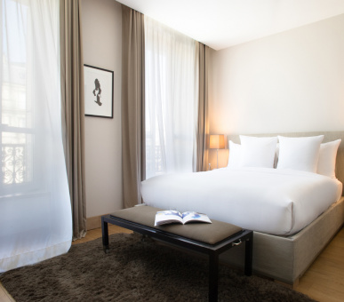 Фото La Reserve Apartments Paris 34