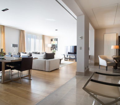 Фото La Reserve Apartments Paris 28