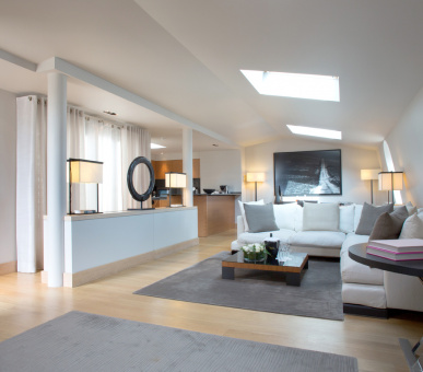 Фото La Reserve Apartments Paris 23